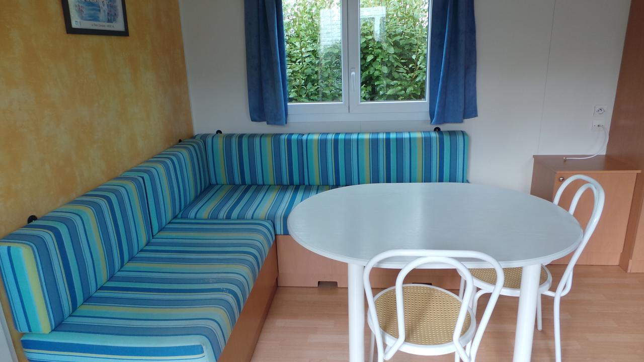 Hotel Camping De Kerurus Plounéour-Trez Pokoj fotografie